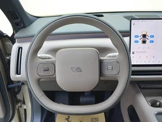 2026 Li Auto (Lixiang) L9 II, серый, 12570000 рублей, вид 4