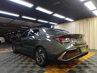 2023 Hyundai Elantra VII (CN7) Рестайлинг, чёрный, 2400000 рублей, вид 4