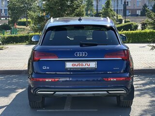 2021 Audi Q5 45 TFSI II (FY) Рестайлинг, синий, 4450000 рублей, вид 3