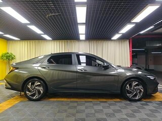 2023 Hyundai Elantra VII (CN7) Рестайлинг, чёрный, 2400000 рублей, вид 5