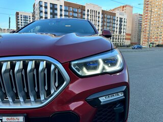 2021 BMW X6 30d III (G06), красный, 8200000 рублей, вид 4