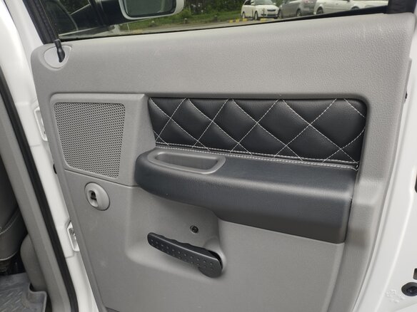2008 Dodge RAM III (DR/DH), белый, 2300000 рублей - вид 22