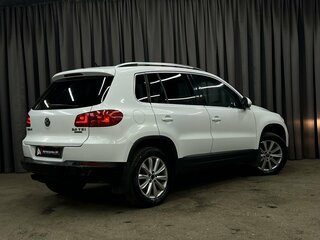 2012 Volkswagen Tiguan I Рестайлинг, белый, 1149888 рублей, вид 3
