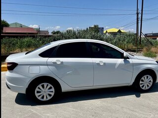 2023 Lada (ВАЗ) Vesta I Рестайлинг (NG), белый, 1330000 рублей, вид 3