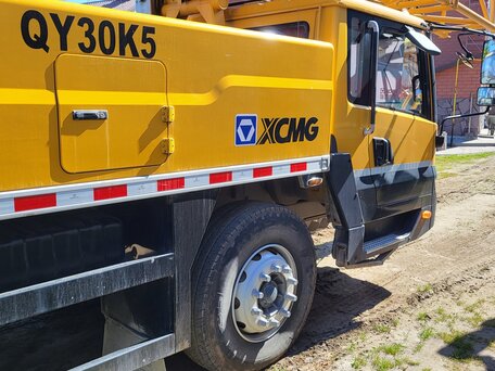 2013 XCMG QY30K, жёлтый, 10499000 рублей, вид 5