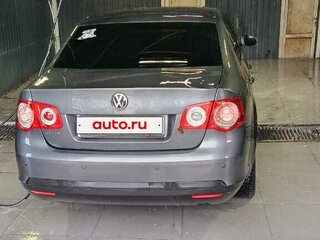 2009 Volkswagen Jetta V, серый, 300000 рублей, вид 1