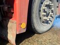 2000 Mercedes-Benz Actros, красный, 2000000 рублей - вид 9