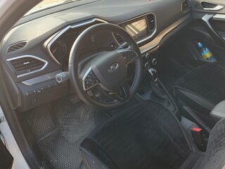 2024 Lada (ВАЗ) Vesta I Рестайлинг (NG), белый, 1380000 рублей, вид 5