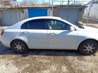 2012 Geely Emgrand EC7, белый, 650000 рублей, вид 2