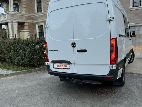 2020 Mercedes-Benz Sprinter, белый, 5100000 рублей, вид 2