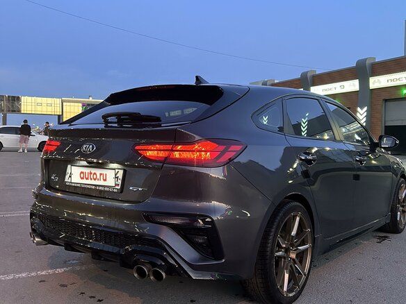 2019 Kia K3 II, серый, 1700000 рублей - вид 1