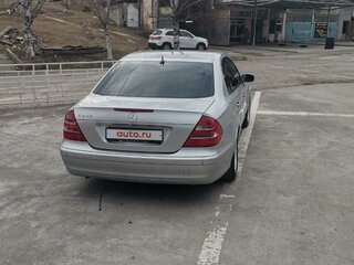 2002 Mercedes-Benz E-Класс 240 III (W211, S211), серый, 1100000 рублей, вид 4