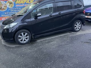 2009 Honda Freed I, чёрный, 1290000 рублей, вид 3