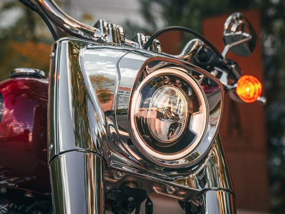 2023 Harley-Davidson Fat Boy, пурпурный, 3590000 рублей - вид 7