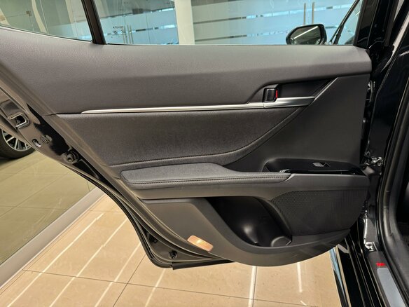 2023 Toyota Camry VIII (XV70) Рестайлинг, чёрный - вид 21