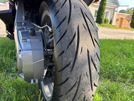 2013 BMW C 650 GT, красный, 590000 рублей, вид 4