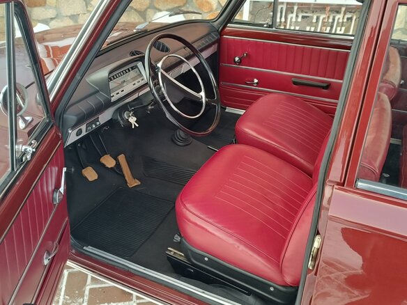 1971 Lada (ВАЗ) 2102, пурпурный, 6000000 рублей - вид 8