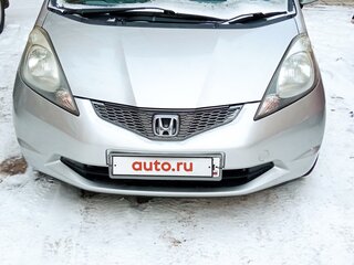 2010 Honda Fit II, серый, 700000 рублей, вид 2