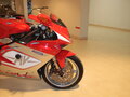 2005 MV Agusta F4 1000, красный - вид 7
