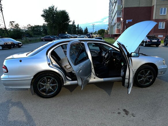 1997 Nissan Cefiro II (A32), серебристый, 420000 рублей - вид 8