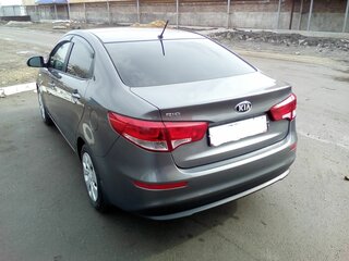 2016 Kia Rio III Рестайлинг, серый, 1100000 рублей, вид 4