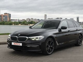 2019 BMW 5 серии 520d xDrive VII (G30/G31/G38), чёрный, 3120000 рублей, вид 1