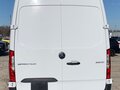 2022 Mercedes-Benz Sprinter, белый, 6900000 рублей - вид 3