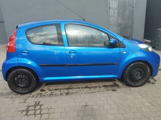 2011 Peugeot 107 I Рестайлинг, синий, 520000 рублей, вид 2