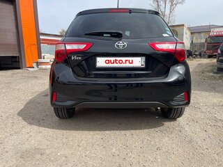2018 Toyota Vitz III (XP130) Рестайлинг 2, чёрный, 980000 рублей, вид 4
