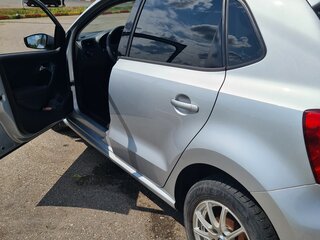 2010 Volkswagen Polo V, серебристый, 600000 рублей, вид 3
