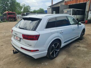 2018 Audi Q7 II (4M), белый, 6000000 рублей, вид 3