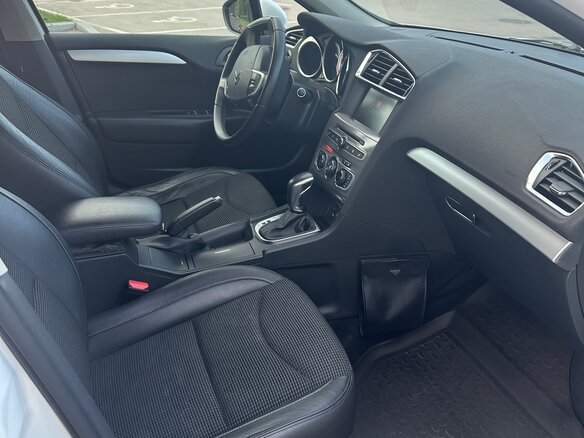 2018 Citroen C4 II Рестайлинг, белый, 1149000 рублей - вид 6