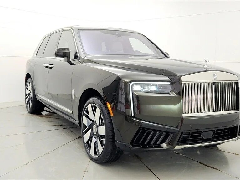 Открыть фотографии: Rolls-Royce Cullinan I Рестайлинг (Series II)