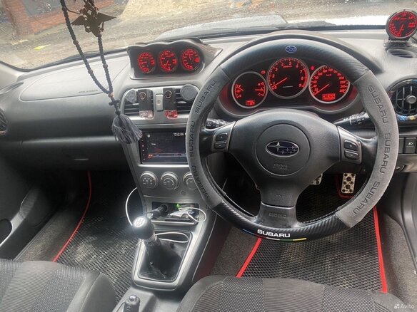 2004 Subaru Impreza II Рестайлинг 1, белый, 1100000 рублей - вид 8