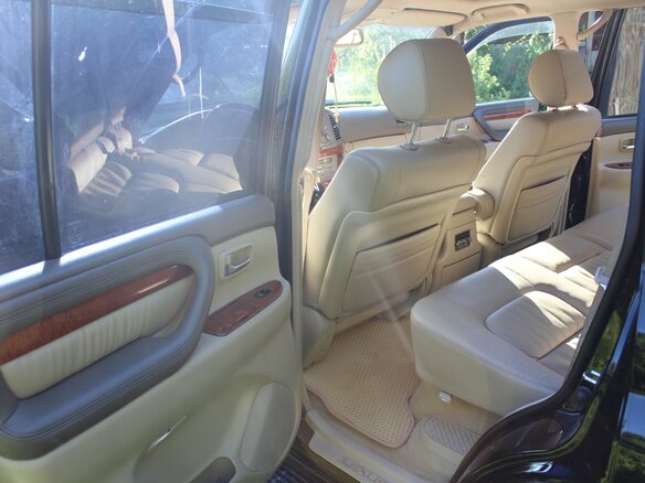 2005 Lexus LX 470 II Рестайлинг, чёрный, 1820000 рублей - вид 18