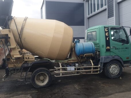 2004 Fuso (Mitsubishi) Fighter, 1350000 рублей, вид 3