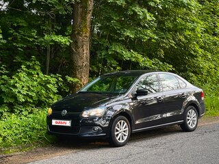 2015 Volkswagen Polo V Рестайлинг, чёрный, 1150000 рублей, вид 1