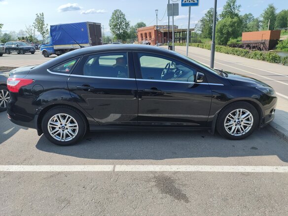 2014 Ford Focus III, чёрный, 1300000 рублей - вид 1