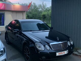 2006 Mercedes-Benz E-Класс 200 III (W211, S211) Рестайлинг, чёрный, 1050000 рублей, вид 3