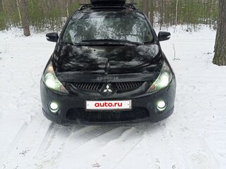 2004 Mitsubishi Grandis I, чёрный, 550000 рублей, вид 1