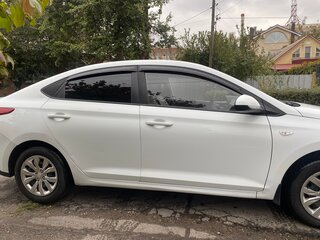 2020 Hyundai Solaris II Рестайлинг, белый, 1370000 рублей, вид 5