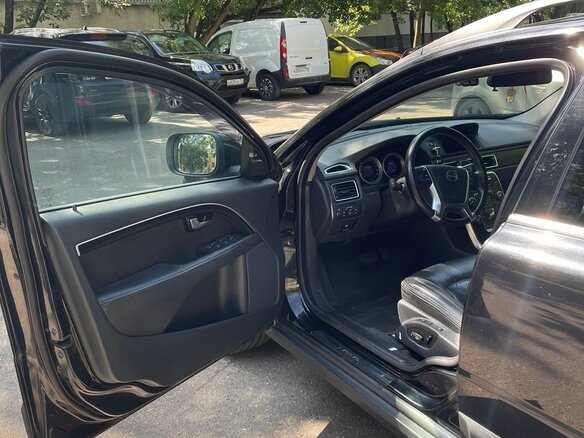 2013 Volvo XC70 II, чёрный, 2500000 рублей - вид 6