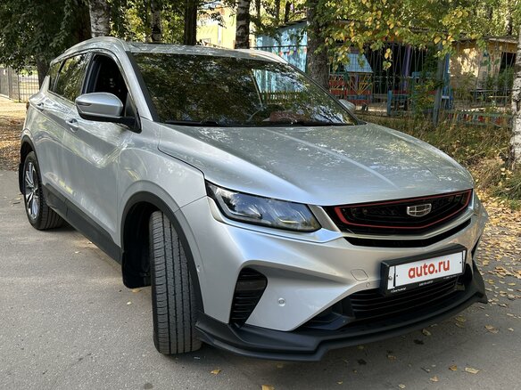 2021 Geely Coolray I, серебристый, 1950000 рублей - вид 2