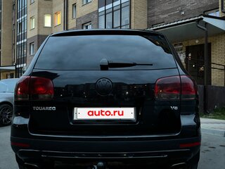 2006 Volkswagen Touareg I, чёрный, 1555555 рублей, вид 5
