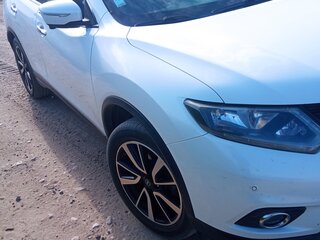 2014 Nissan X-Trail III, бежевый, 1480000 рублей, вид 1