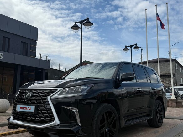 2019 Lexus LX 450d III Рестайлинг 2, чёрный, 8900000 рублей