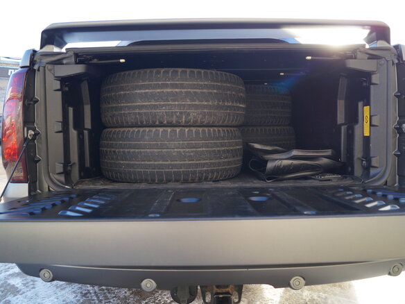 2010 Cadillac Escalade EXT III, серый - вид 3