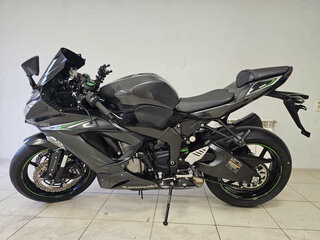 2016 Kawasaki ZX-6 Ninja, чёрный, 790000 рублей, вид 4