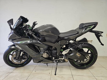 2016 Kawasaki ZX-6 Ninja, чёрный, 790000 рублей, вид 4