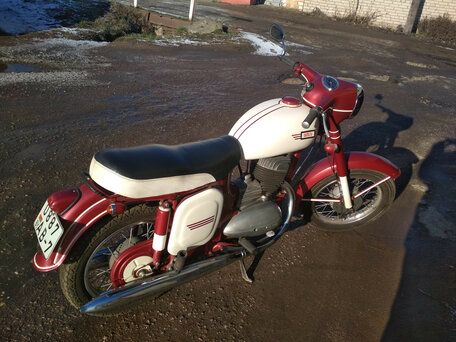 1967 Jawa 250, пурпурный, 256252 рублей, вид 3